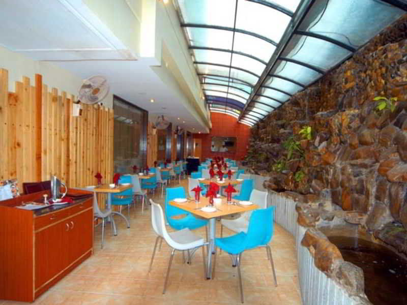 Hotel Aj International Bangalore Restaurant foto
